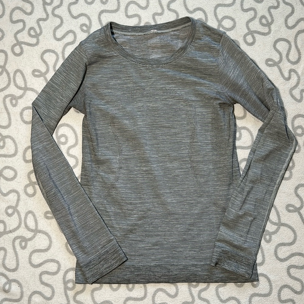 Lululemon Gray Swiftly Tech Long Sleeve Tee